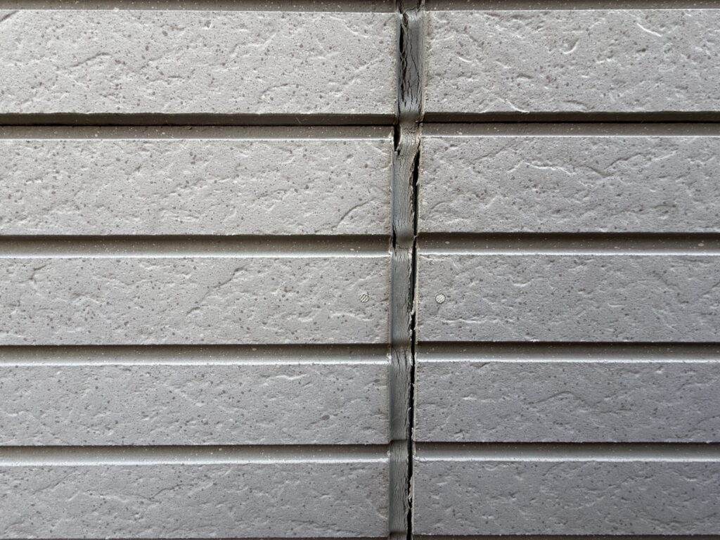 シーリング割れ