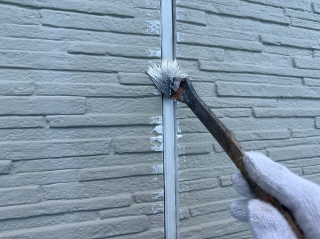 ブリードオフプライマー塗布