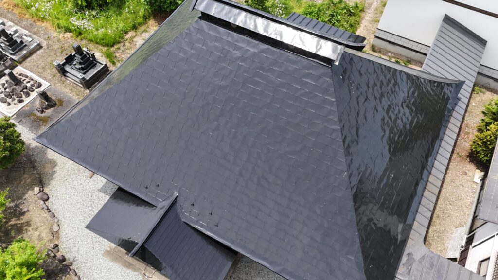 山形県山形市 雲祥院 金属屋根 金属サイディング【ラジカル3回塗り】【雨樋交換】面積【屋根231㎡】【外壁180㎡】